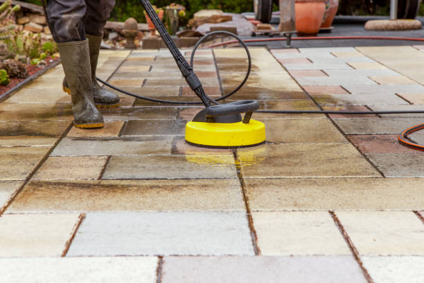 Best Sidewalk and Walkway Cleaning  in Miami Beach, FL